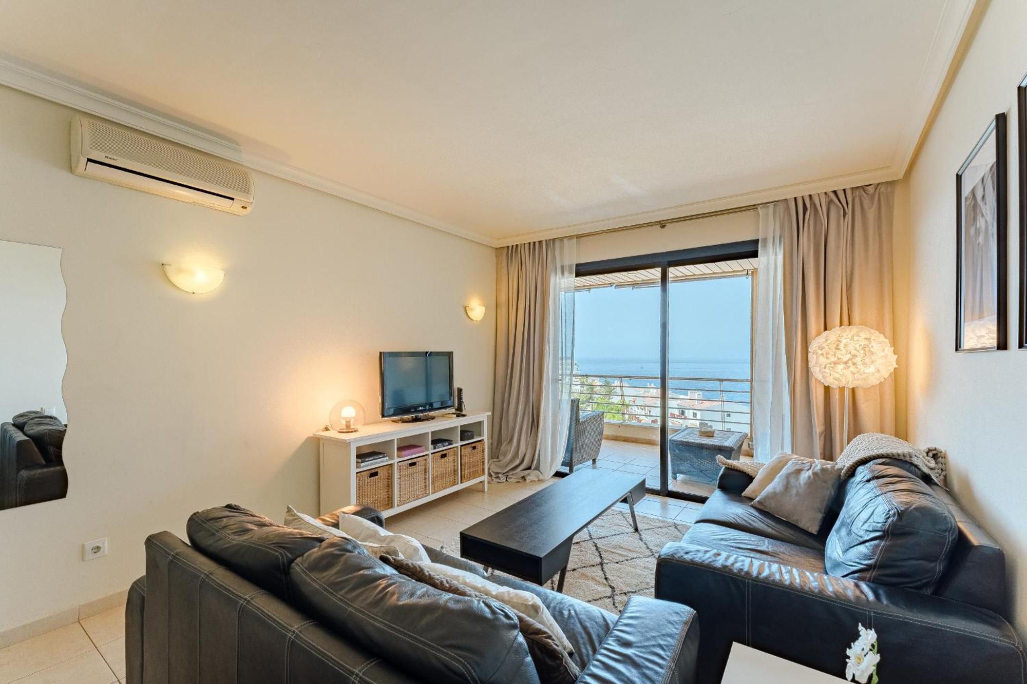 Hermitage Homes Blg Пуэрто-де-Сантьяго Экстерьер фото